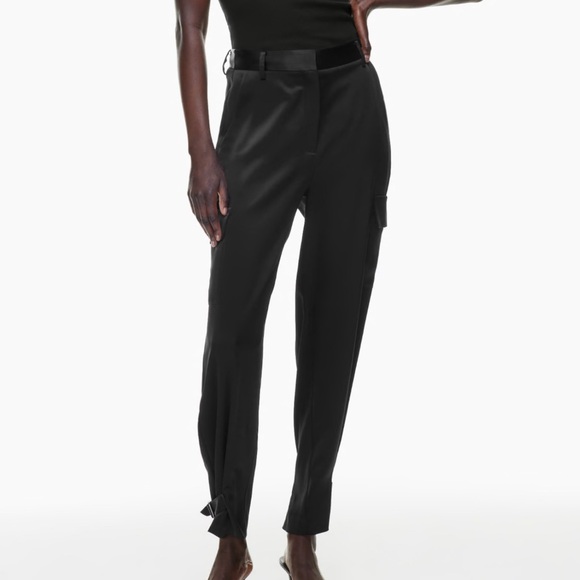 Aritzia Babaton refined cargo satin pants in black size 8 - Picture 2 of 11